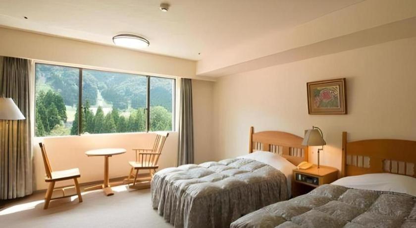 טויאמה Tateyama Kokusai Hotel מראה חיצוני תמונה