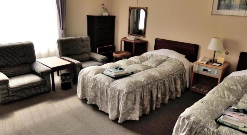 טויאמה Tateyama Kokusai Hotel מראה חיצוני תמונה
