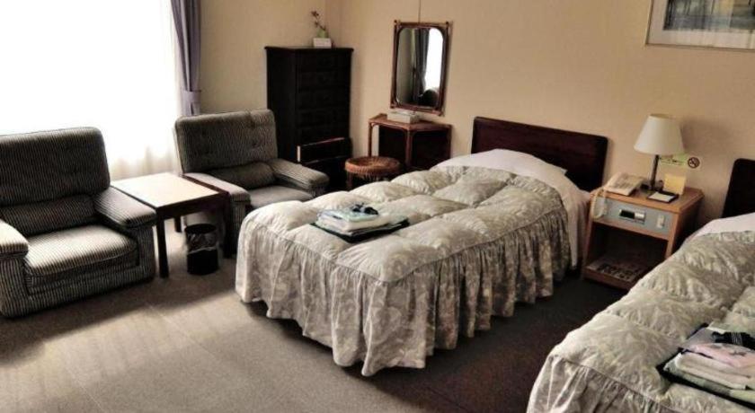 טויאמה Tateyama Kokusai Hotel מראה חיצוני תמונה