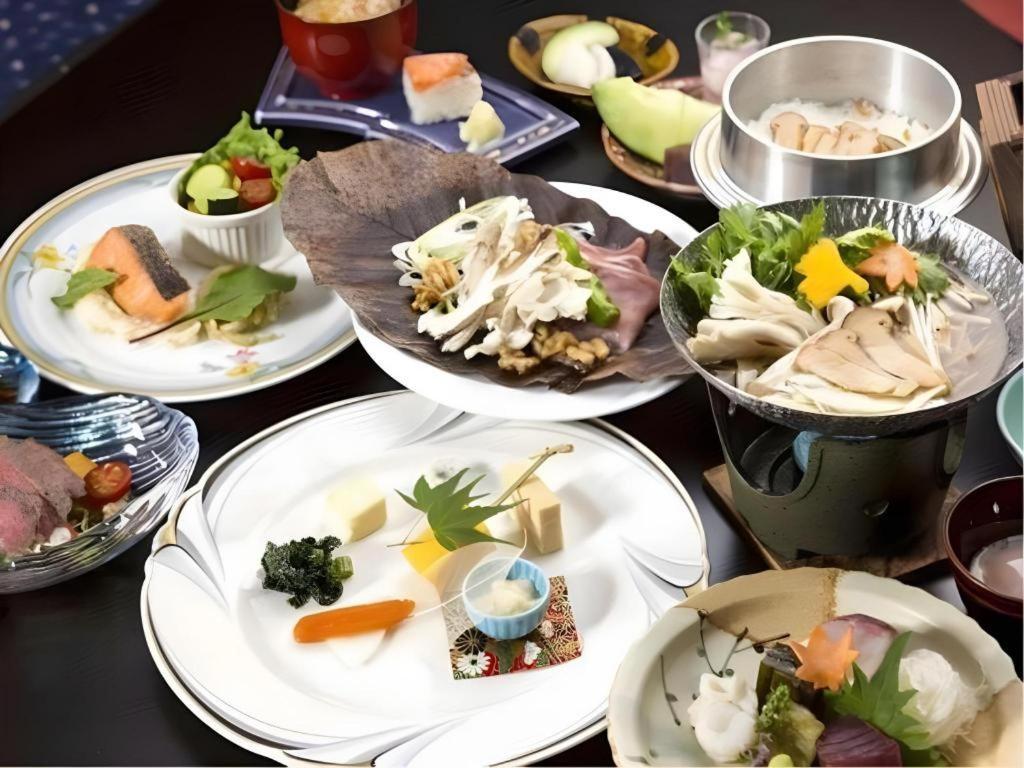 טויאמה Tateyama Kokusai Hotel מראה חיצוני תמונה