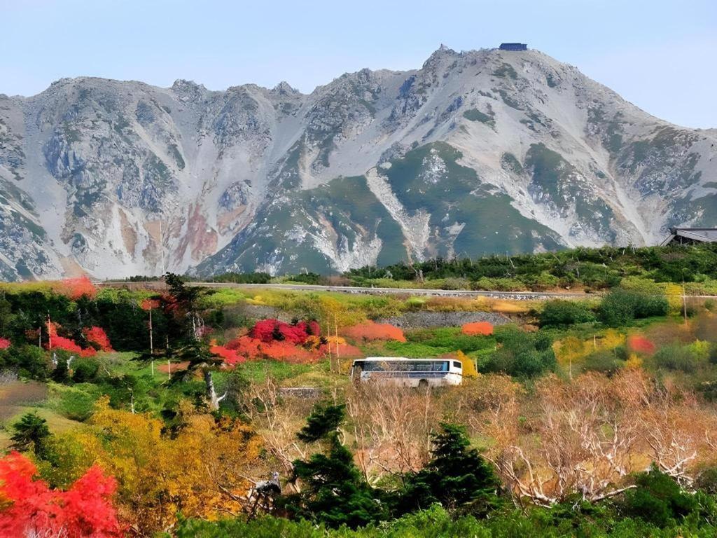טויאמה Tateyama Kokusai Hotel מראה חיצוני תמונה